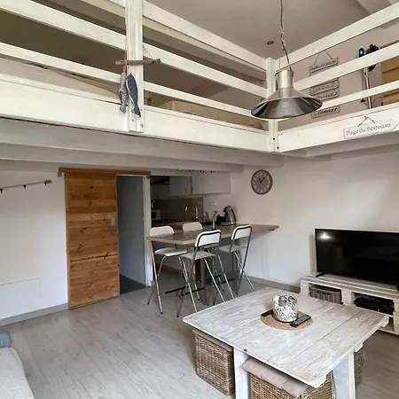 Centre De Apartment *